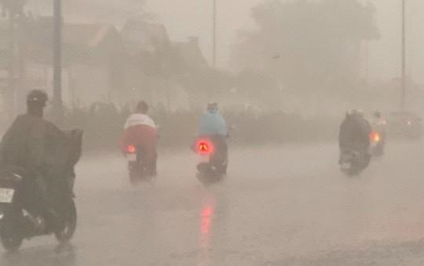 Cảnh báo: Mưa dông, mưa lớn diện rộng trên địa bàn huyện Ea H’Leo
